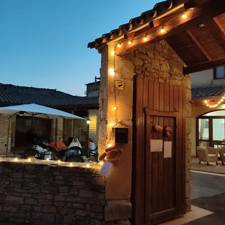 Hotel Diffuso Il Mandorlo Baressa